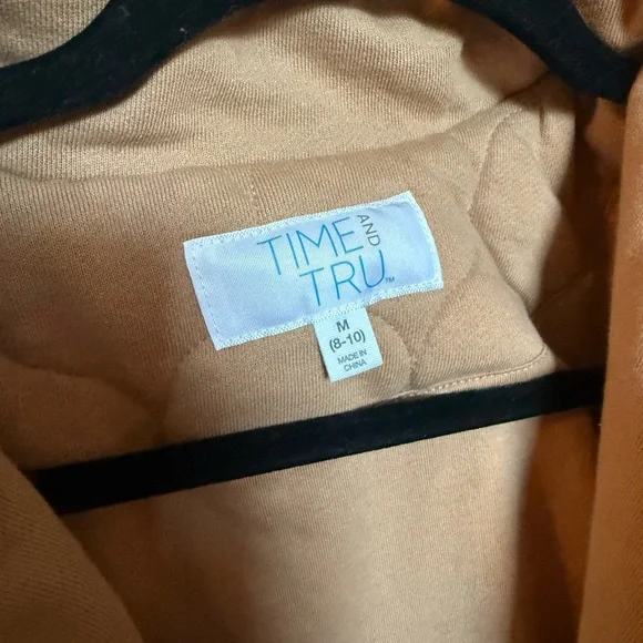 Women’s Time and Tru Khaki Quilted Jacket Size Medium - Picture 4 of 6